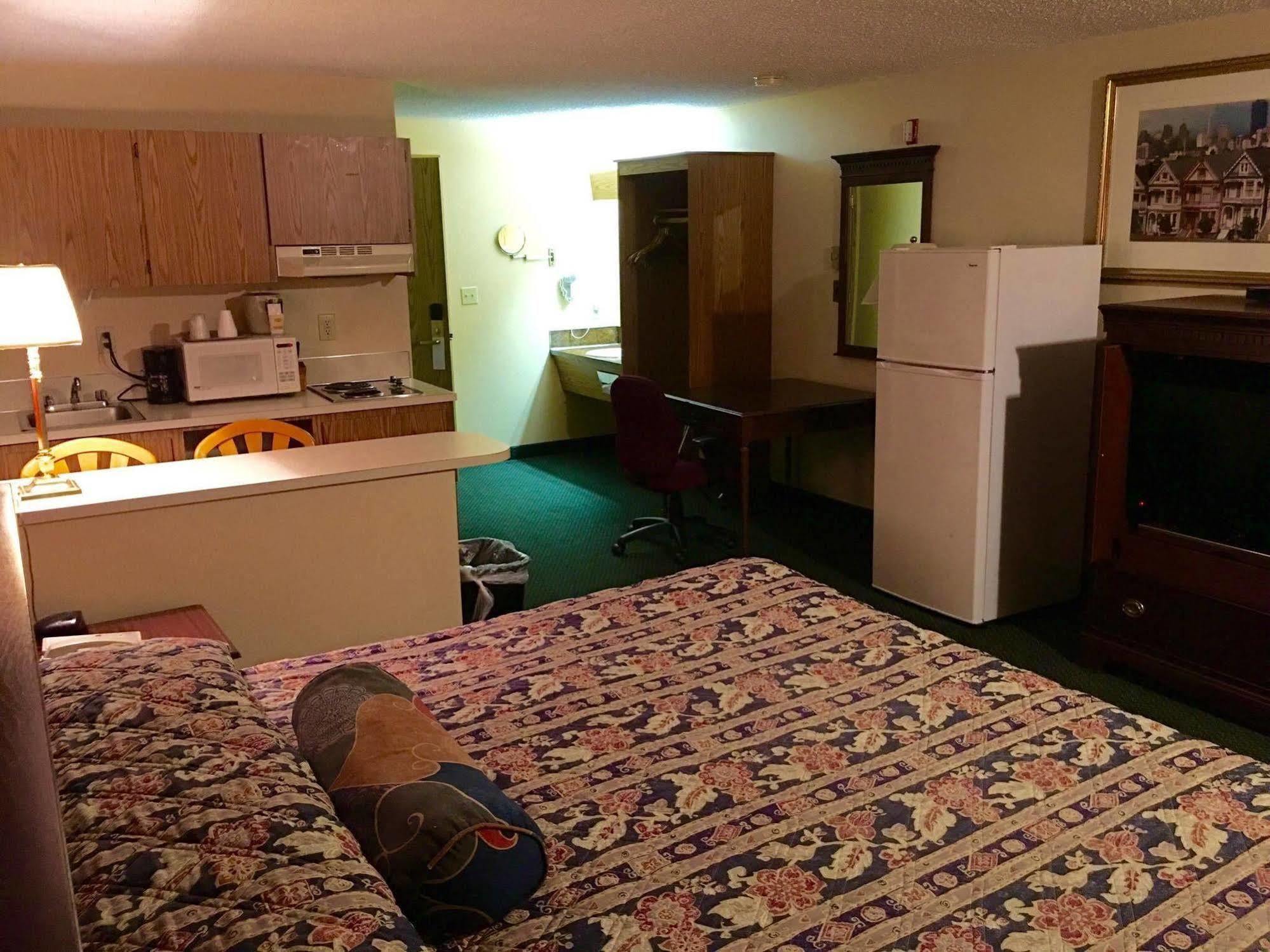 Midway Inn Bremerton Esterno foto